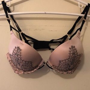 Victoria’s Secret Bombshell Bra